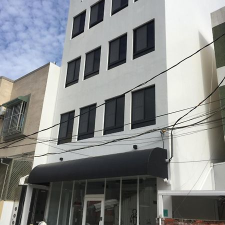 良文旅 Ryou Hotel Tainan Luaran gambar